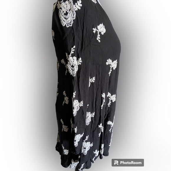 Free People boho dress☀️ - Picture 2 of 5